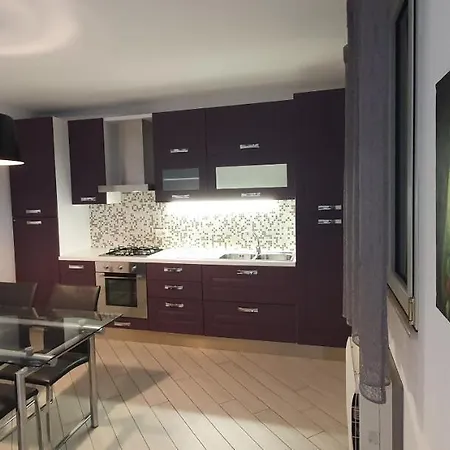 House Apartment *